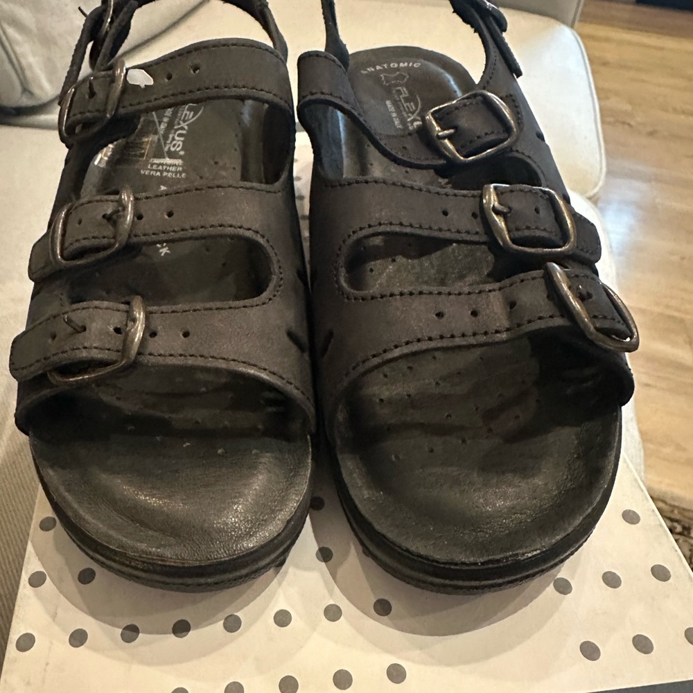 FlexUS by Spring Step Sandals - Picture 7 of 10